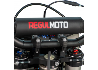 RegulMoto Crosstrec 300