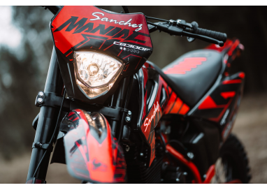 SANCHEZ MANIAC CB300F